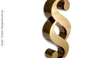 Paragraf-gold_Thorben-Wengert_pixelio